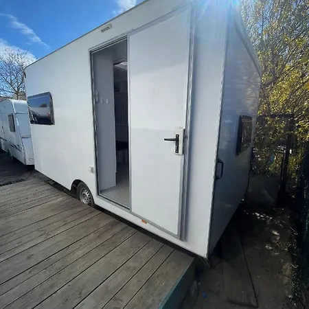 Campingplatz Surf Przyczepy Jastarnia